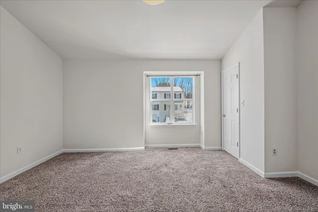 $242,000 | 26 Morningstar Drive, Hedgesville, WV 25427