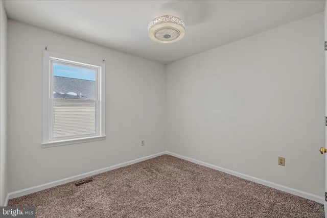 $242,000 | 26 Morningstar Drive, Hedgesville, WV 25427