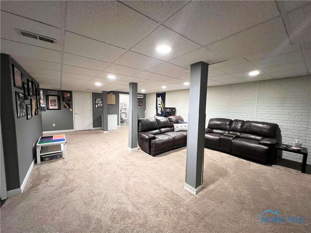 2221 Gradwohl Road Toledo, OH 43617 - Photo 27 of 36 Gallery Image 27