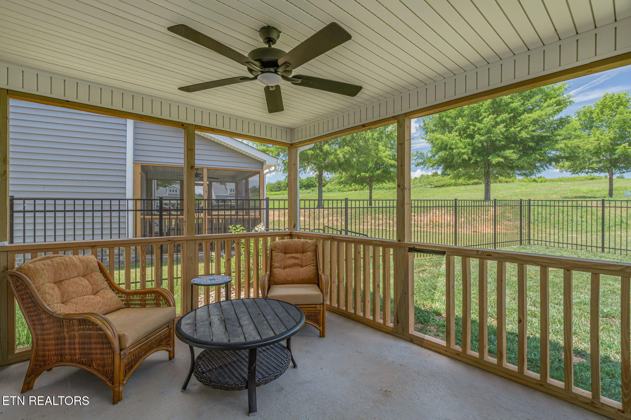 102 East Fortenberry Oak Ridge, TN 37830 - Photo 29 of 56 30-web-or-mls-102 E Fortenberry Street-2