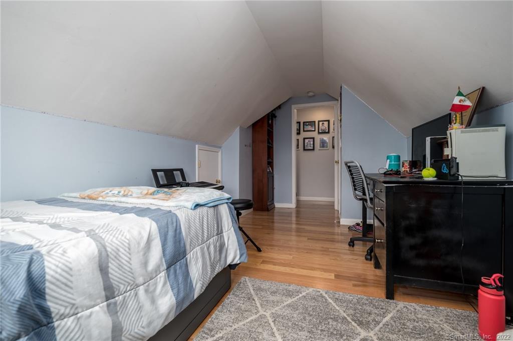 21 Hirsch Road Stamford, CT 06905 - Photo 24 of 37 Bedroom