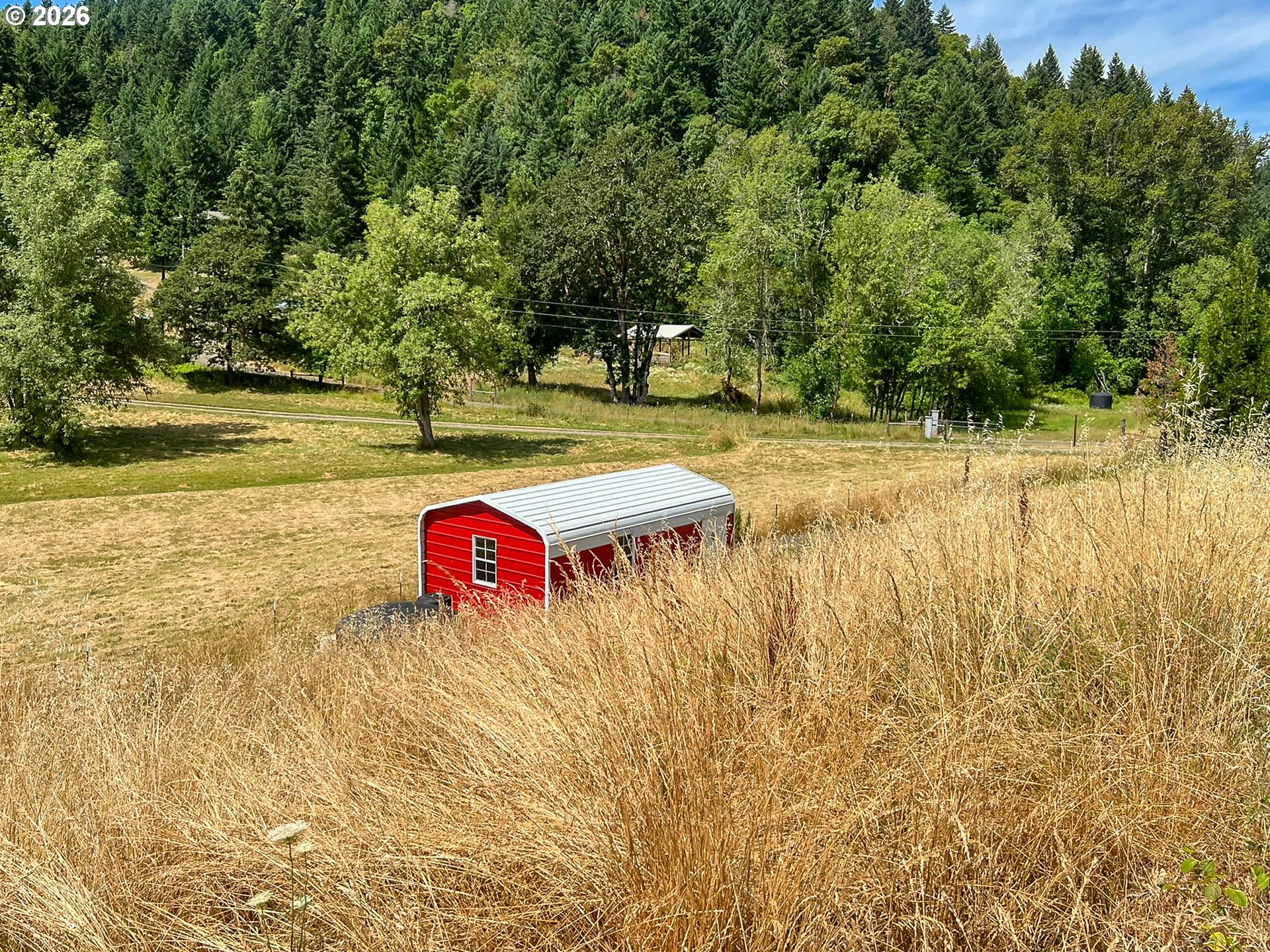 740 Ireland Road Winston, OR 97496 - Photo 10 of 10