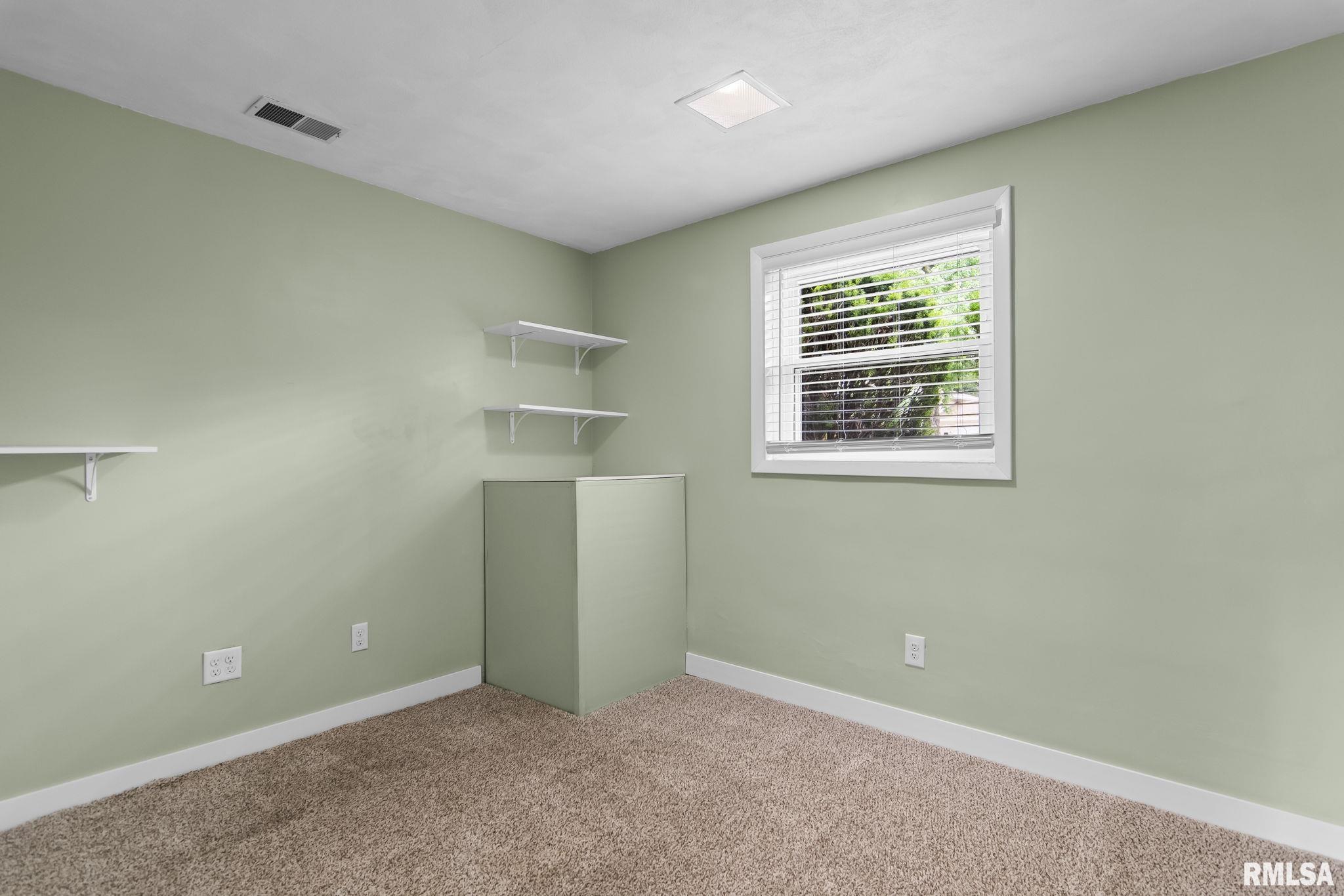 108 Collier Drive Springfield, IL 62704 - Photo 17 of 47