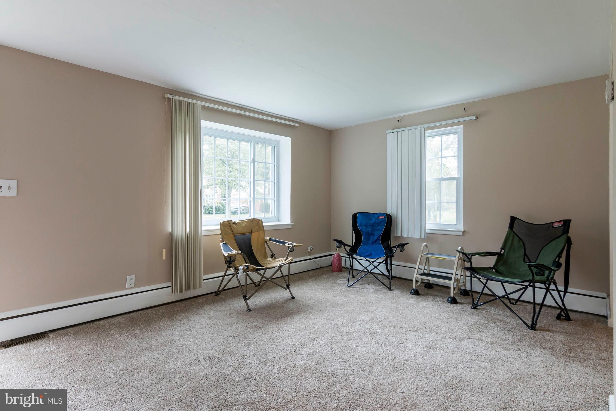 610 McHenry Road Baltimore, MD 21208 - Photo 8 of 27 Large windows for lots of natural light