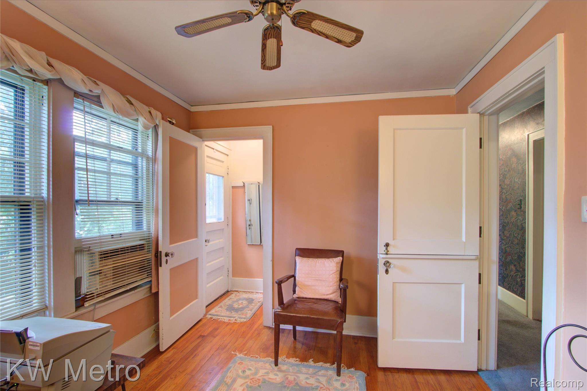 19545 Roslyn Road Detroit, MI 48221 - Photo 26 of 40 19545 Roslyn Rd. 27