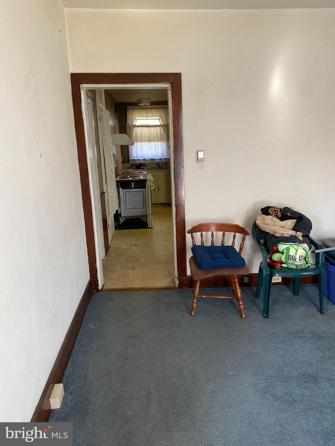 4 Whyte Street Union Bridge, MD 21791 - Photo 17 of 32 a view of a livingroom with furniture and a livingroom