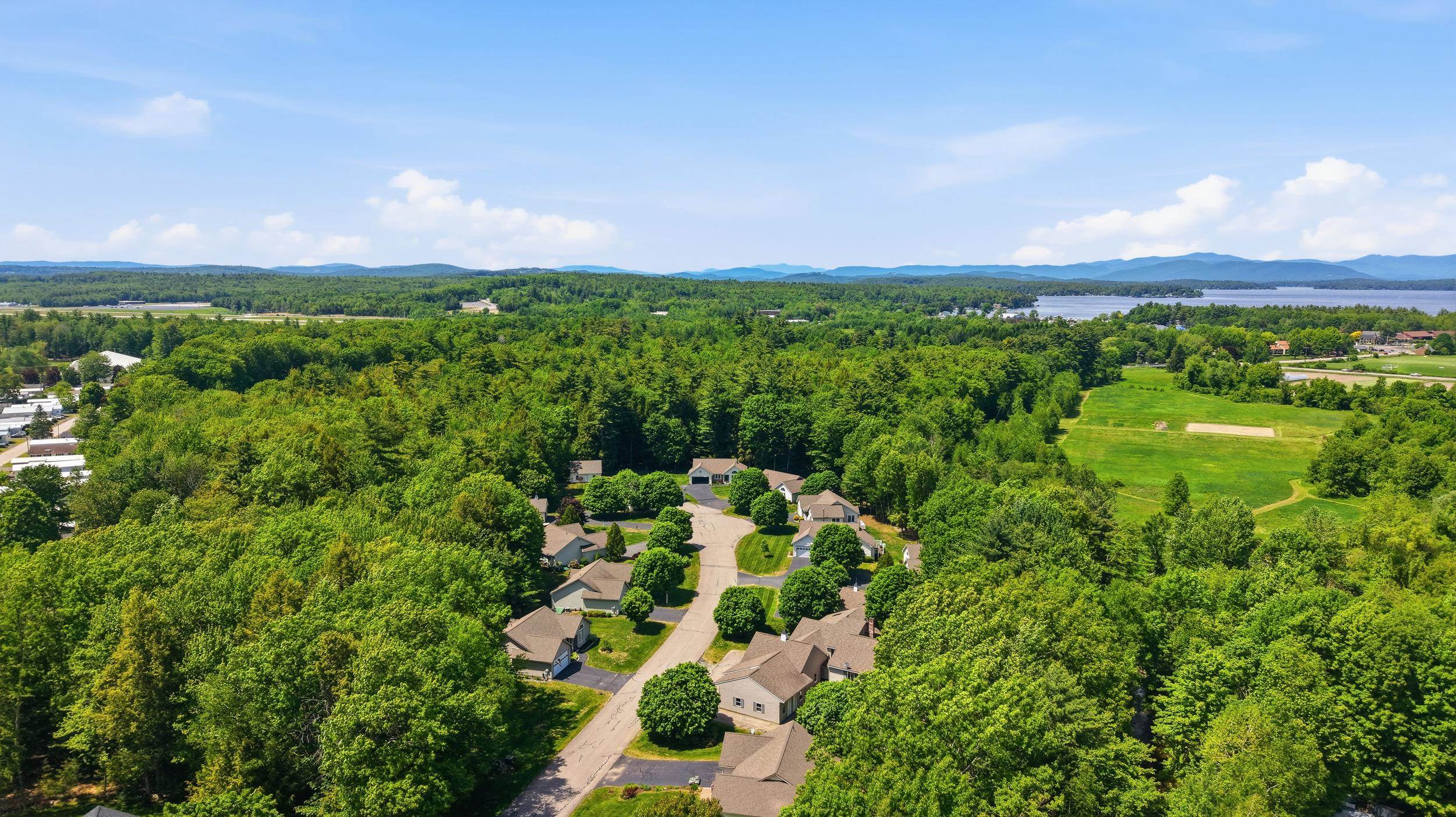 31 Henderson Road, Unit 15 Gilford, NH 03249 - Photo 12 of 35