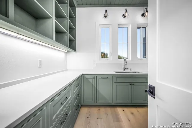 $979,000 | 2026 Granada Drive, New Braunfels, TX 78130