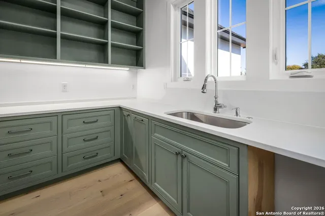 $979,000 | 2026 Granada Drive, New Braunfels, TX 78130