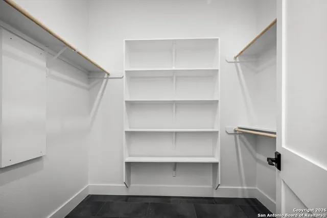 $979,000 | 2026 Granada Drive, New Braunfels, TX 78130