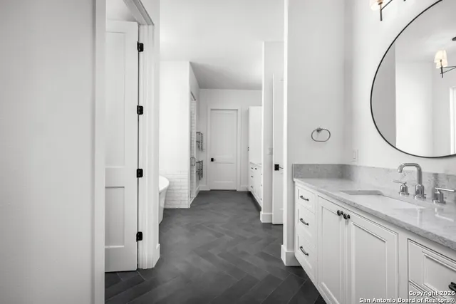 $979,000 | 2026 Granada Drive, New Braunfels, TX 78130