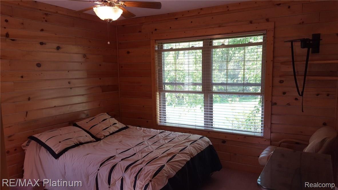 4467 West Thompson Road Linden, MI 48451 - Photo 30 of 50 20160519_172613.jpg