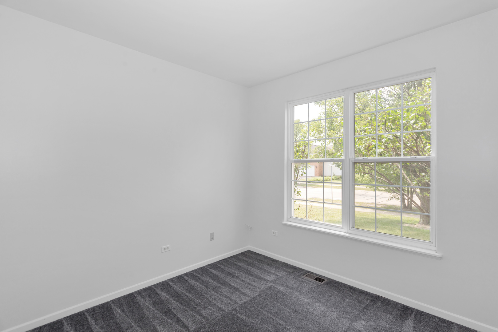 4 Claridge Court Bolingbrook, IL 60440 - Photo 13 of 47