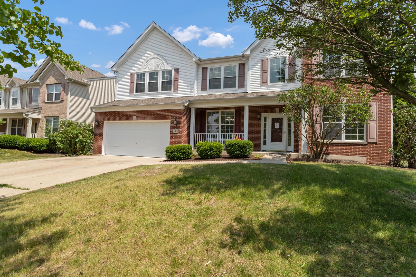 4 Claridge Court Bolingbrook, IL 60440 - Photo 2 of 47