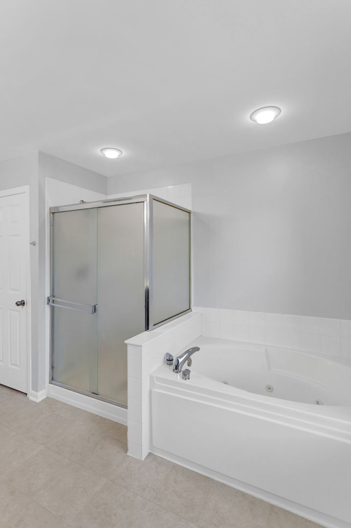 4 Claridge Court Bolingbrook, IL 60440 - Photo 30 of 47