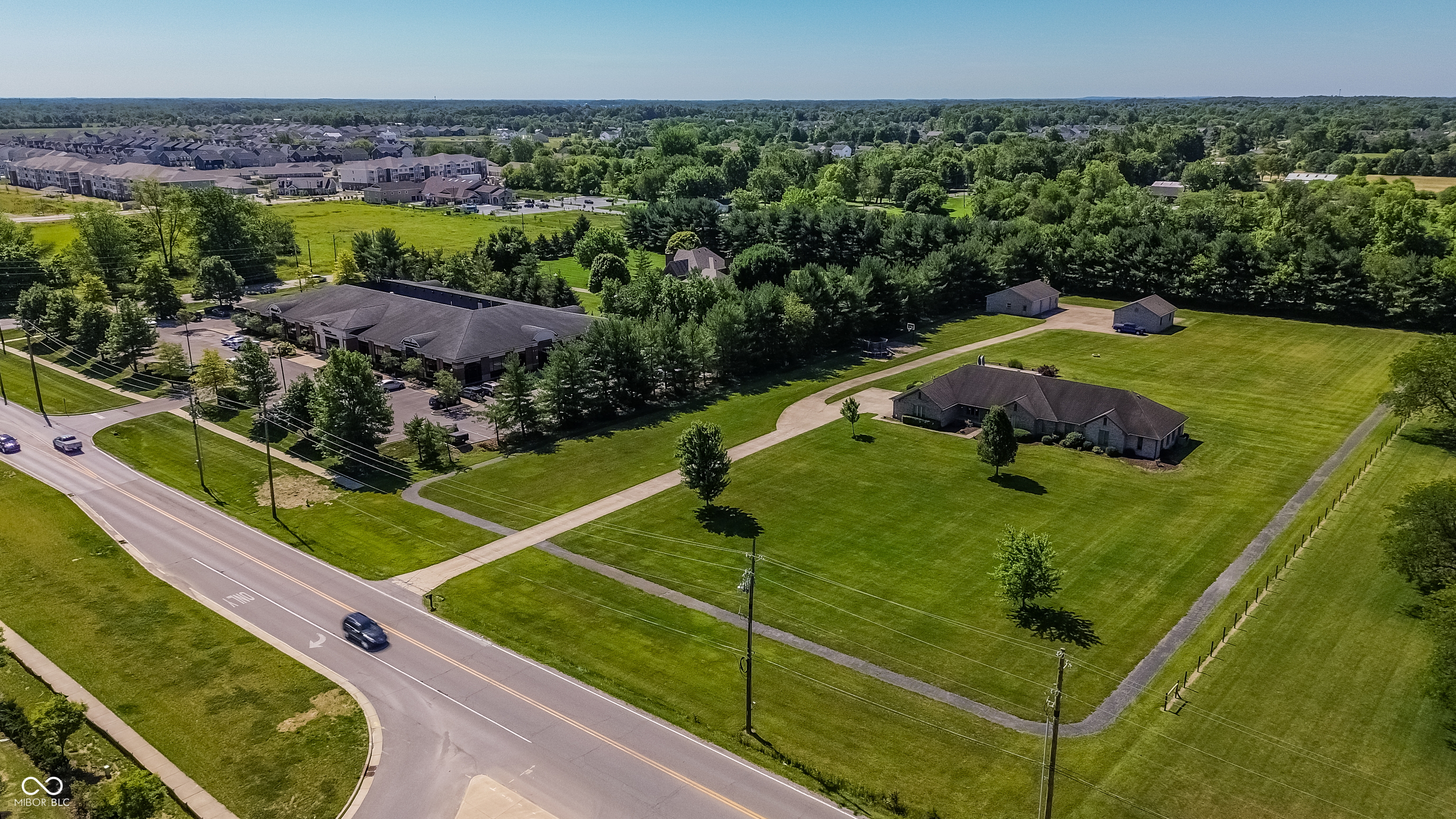 8151 East Southport Road Indianapolis, IN 46259 - Photo 14 of 16