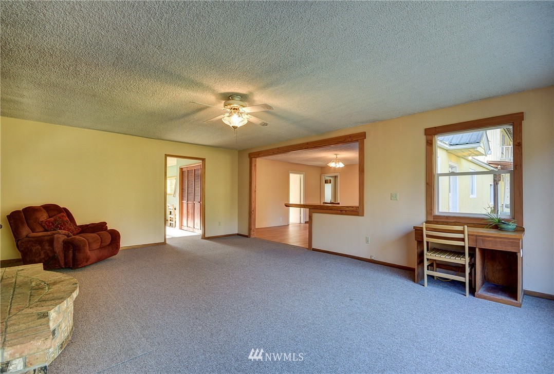 1004 Rehberg Road Greenbank, WA 98253 - Photo 12 of 22 Gallery Image 12