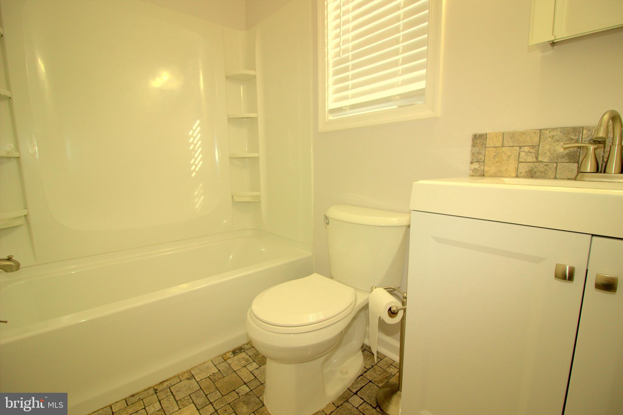 12941 Cunninghill Cove Road Baltimore, MD 21220 - Photo 22 of 32 Gallery Image 22