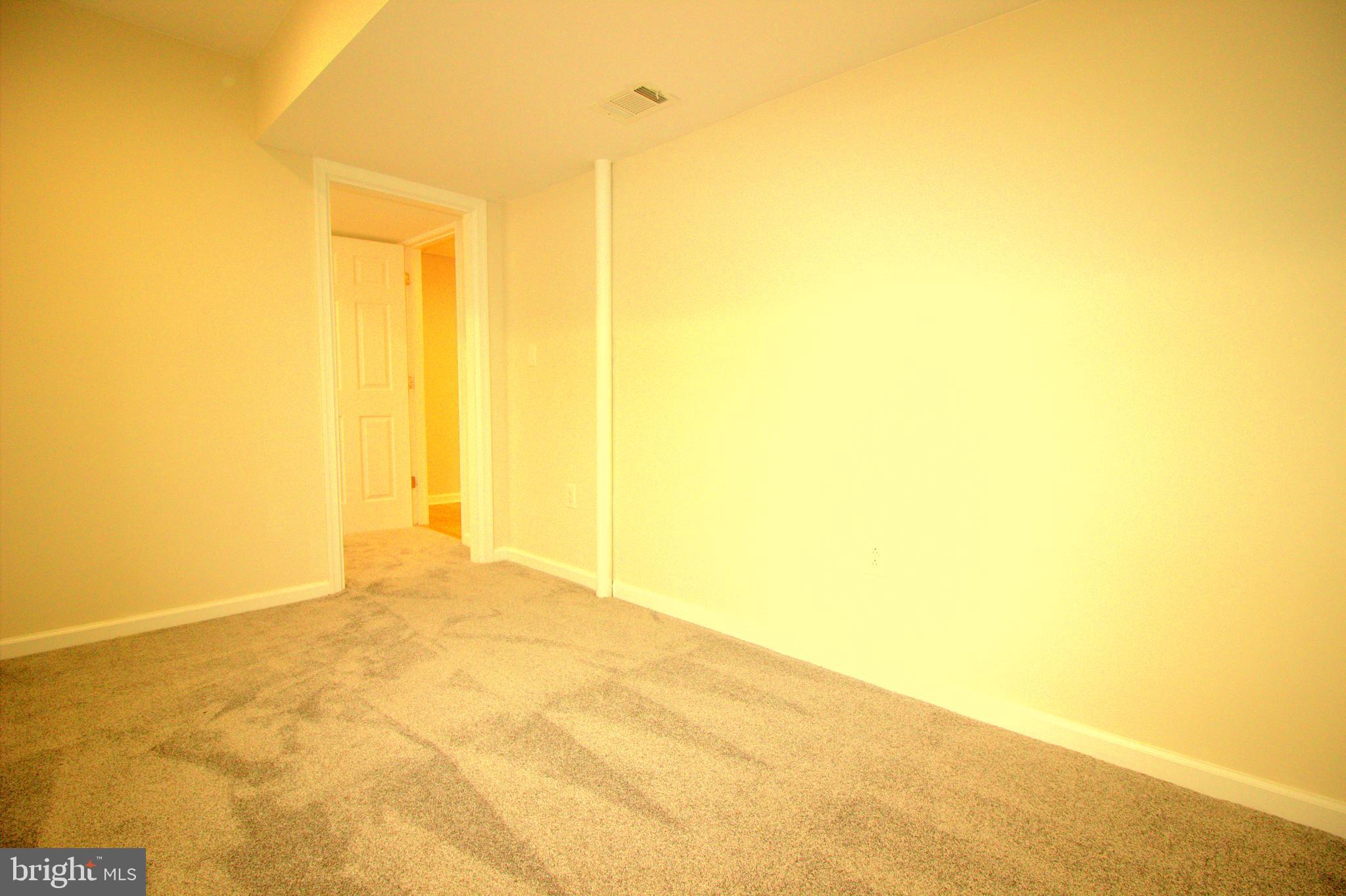 12941 Cunninghill Cove Road Baltimore, MD 21220 - Photo 6 of 32 Gallery Image 6