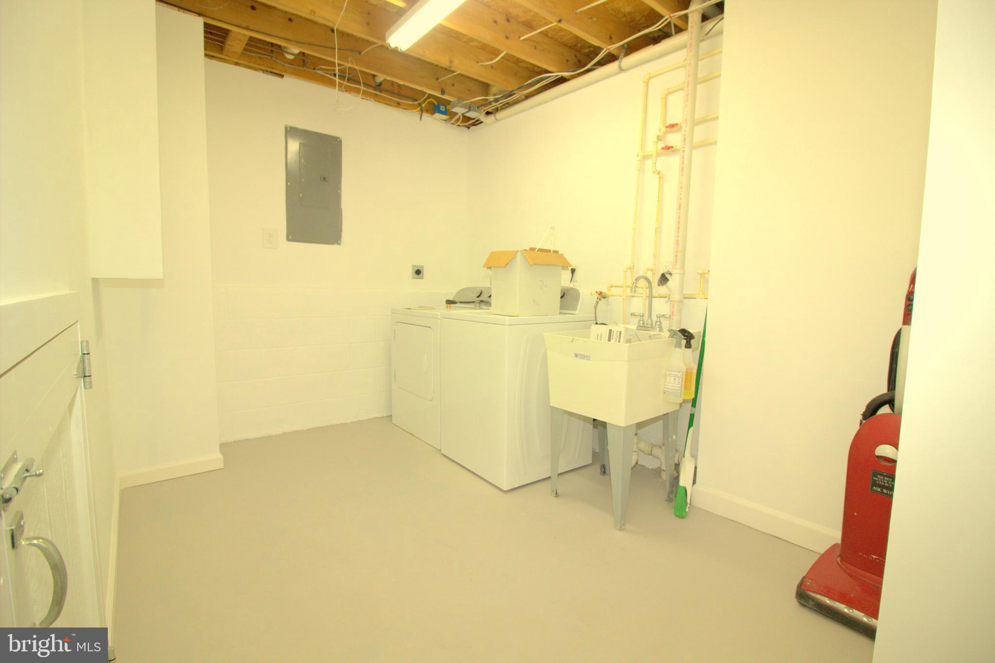 12941 Cunninghill Cove Road Baltimore, MD 21220 - Photo 10 of 32 Gallery Image 10