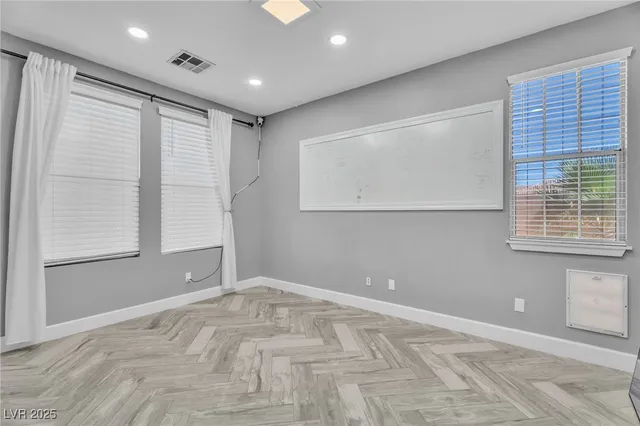 $5,900 | 9885 Shadycrest Court, Las Vegas, NV 89148