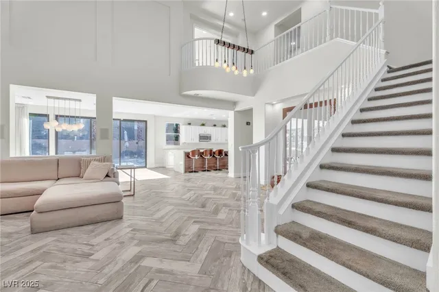 $5,900 | 9885 Shadycrest Court, Las Vegas, NV 89148