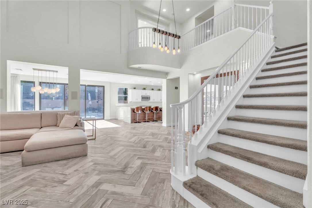 9885 Shadycrest Court Las Vegas, NV 89148 - Photo 13 of 60