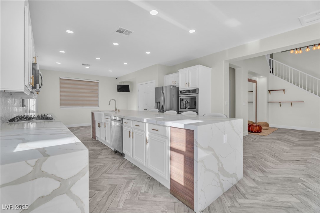 9885 Shadycrest Court Las Vegas, NV 89148 - Photo 18 of 60