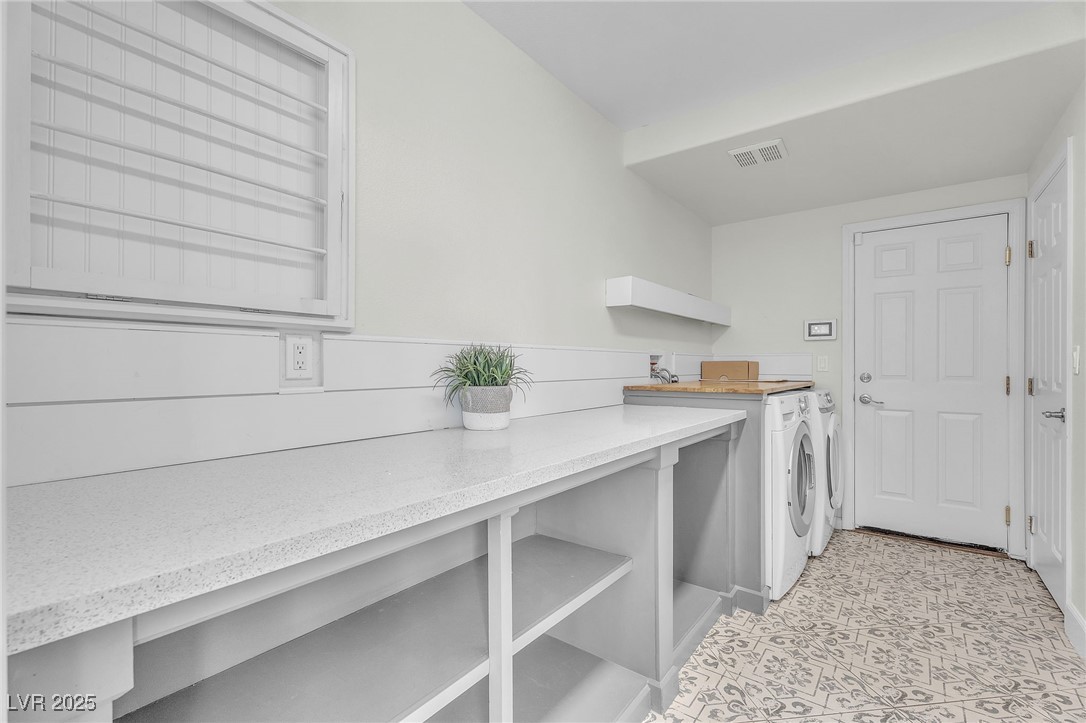 9885 Shadycrest Court Las Vegas, NV 89148 - Photo 23 of 60