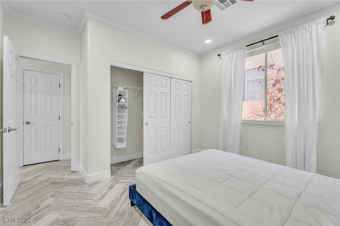 9885 Shadycrest Court Las Vegas, NV 89148 - Photo 26 of 60