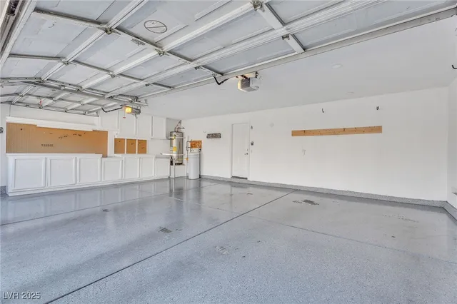 $5,900 | 9885 Shadycrest Court, Las Vegas, NV 89148