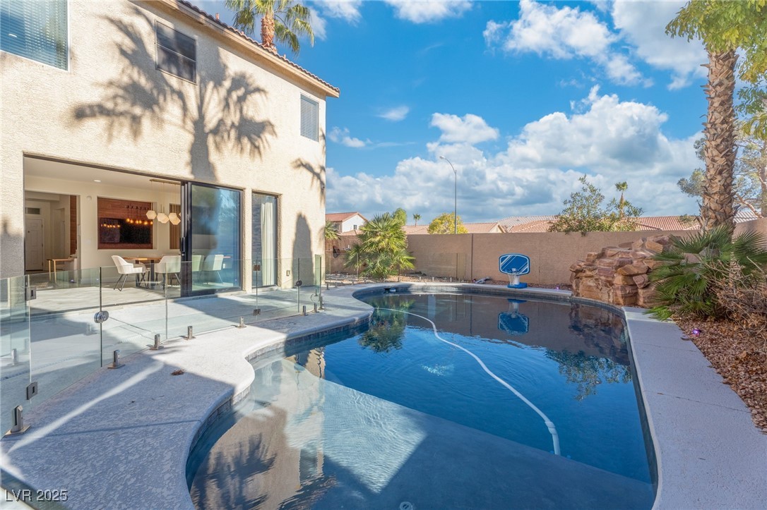 9885 Shadycrest Court Las Vegas, NV 89148 - Photo 53 of 60