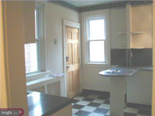 253 Bayard Road Upper Darby, PA 19082 - Photo 4 of 6