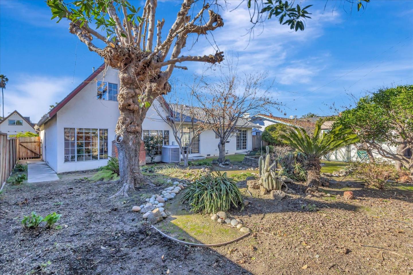 727 Valley Way Santa Clara, CA 95051 - Photo 49 of 52 a backyard of a house with table and chairs