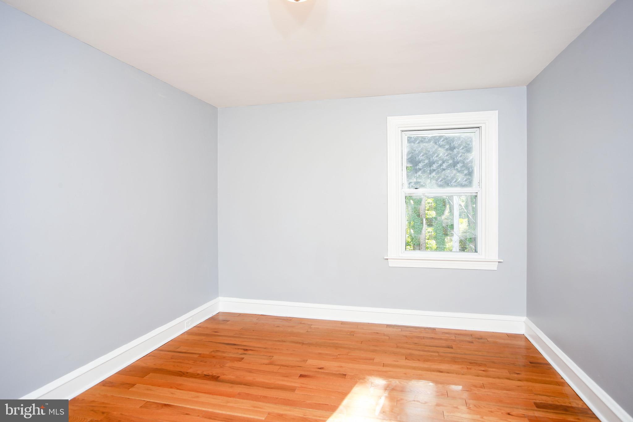 538 Netherwood Road Upper Darby, PA 19082 - Photo 33 of 56