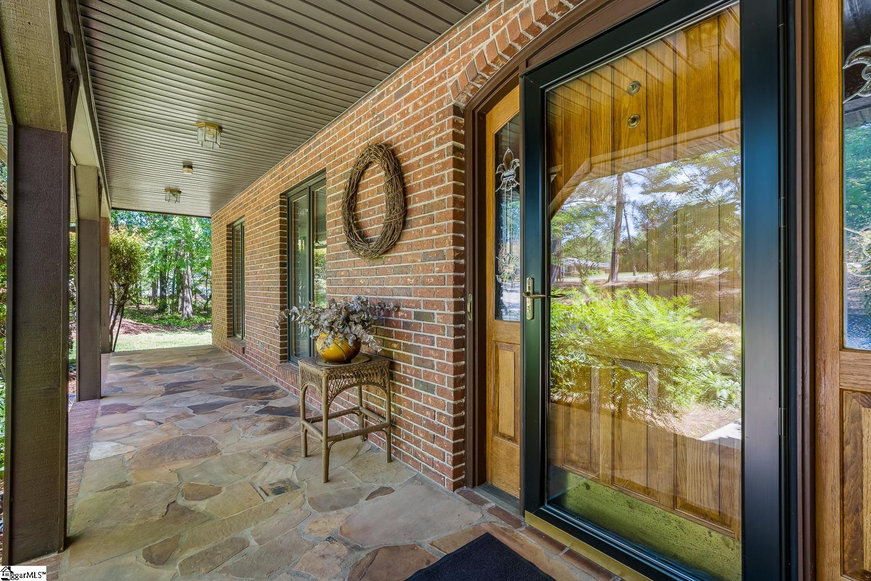 1054 Marett Road Pendleton, SC 29670 - Photo 4 of 32