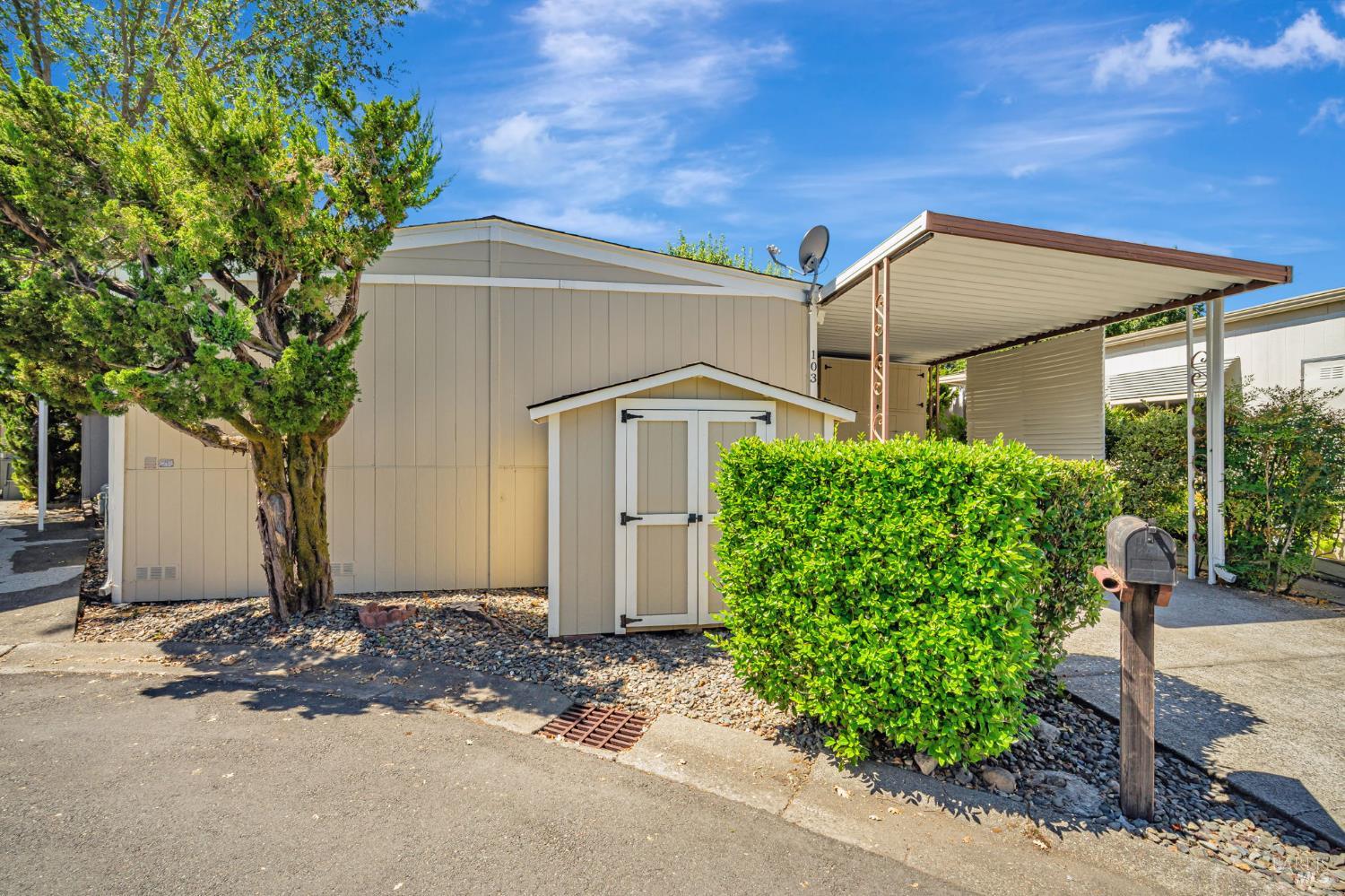 103 Glenoak Court Santa Rosa, CA 95409 - Photo 6 of 36