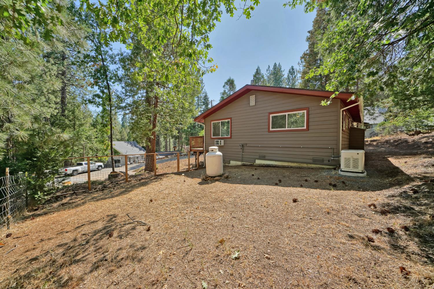 6231 Shad Way Pollock Pines, CA 95726 - Photo 32 of 38