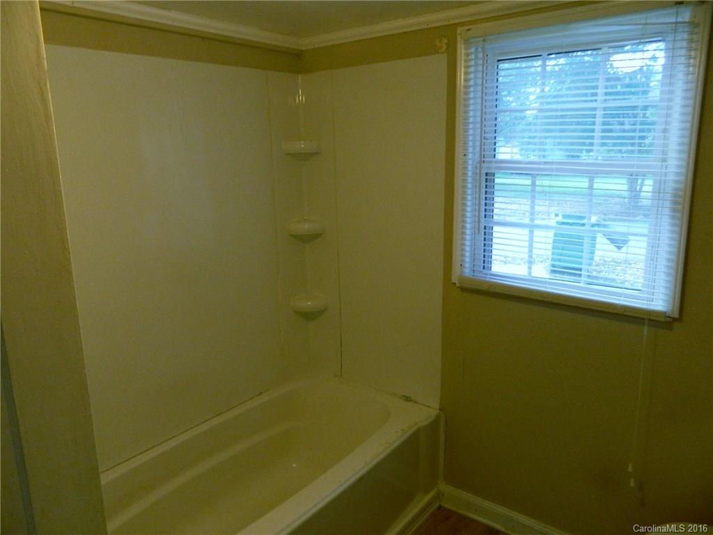 302 Lewis Road Gastonia, NC 28054 - Photo 9 of 14 Gallery Image 9