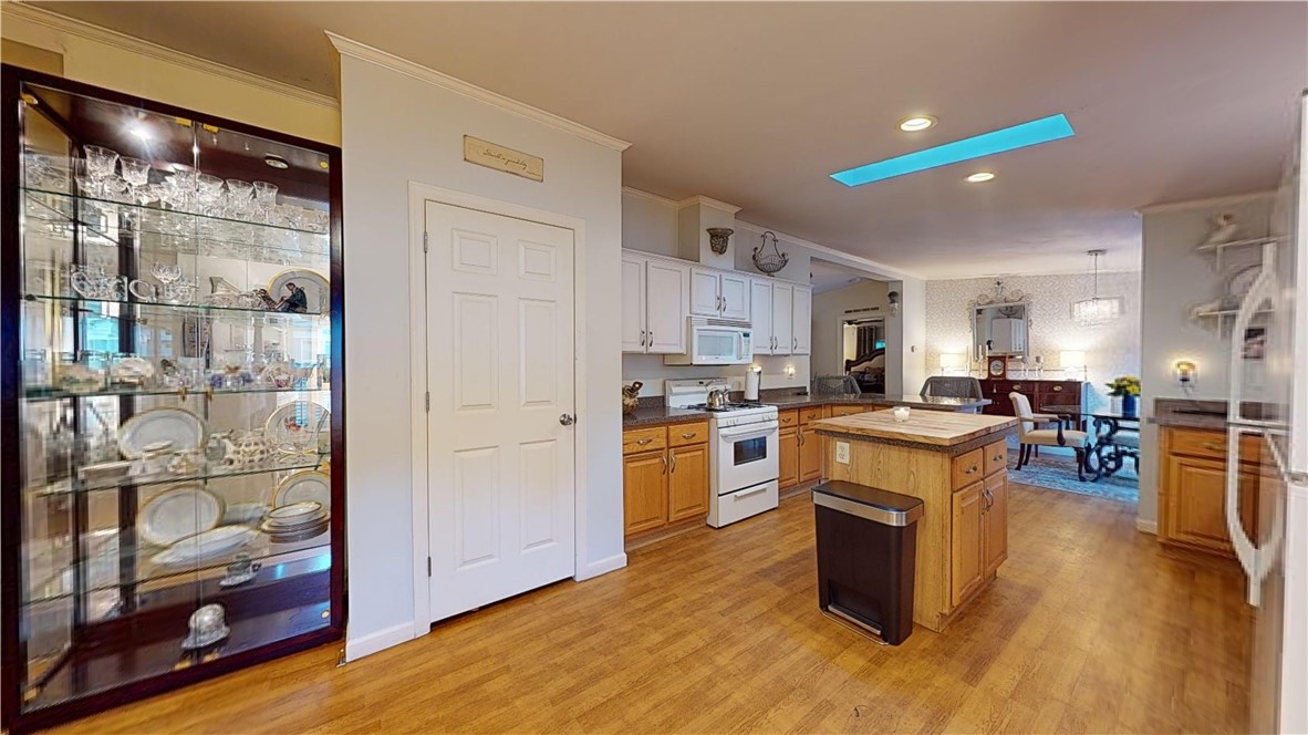 6 Lisa's Way Coventry, RI 02816 - Photo 11 of 26 Gallery Image 11