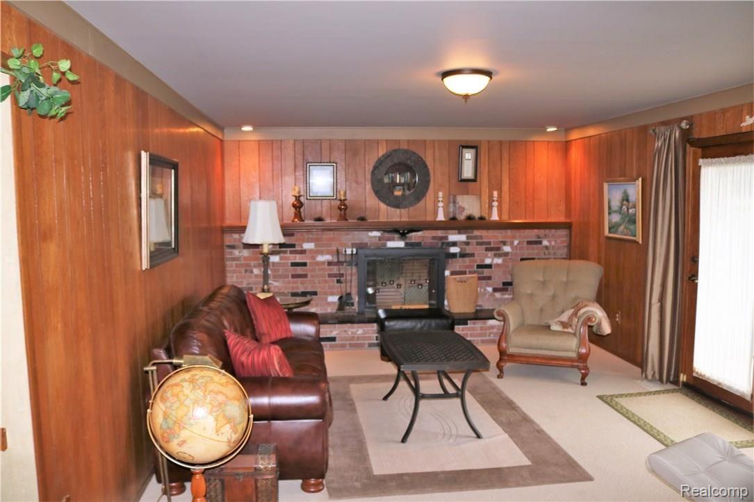 54414 Mound Road Utica, MI 48316 - Photo 16 of 57 IMG_9519.JPG