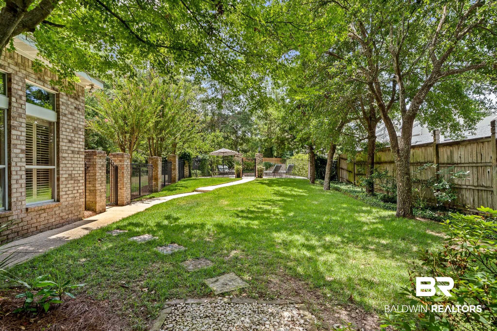 15 Cambridge Court Fairhope, AL 36532 - Photo 35 of 44