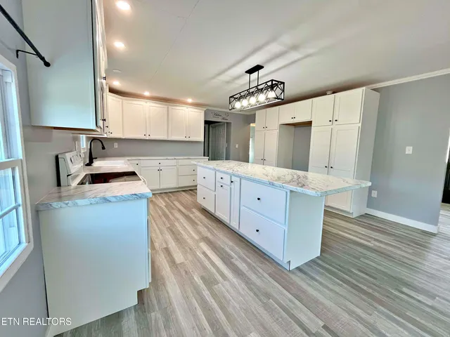 $250,000 | 186 County Road 83, Athens, TN 37303