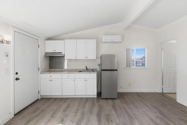 $1,475 | 8894 Indiana Avenue, Riverside, CA 92503