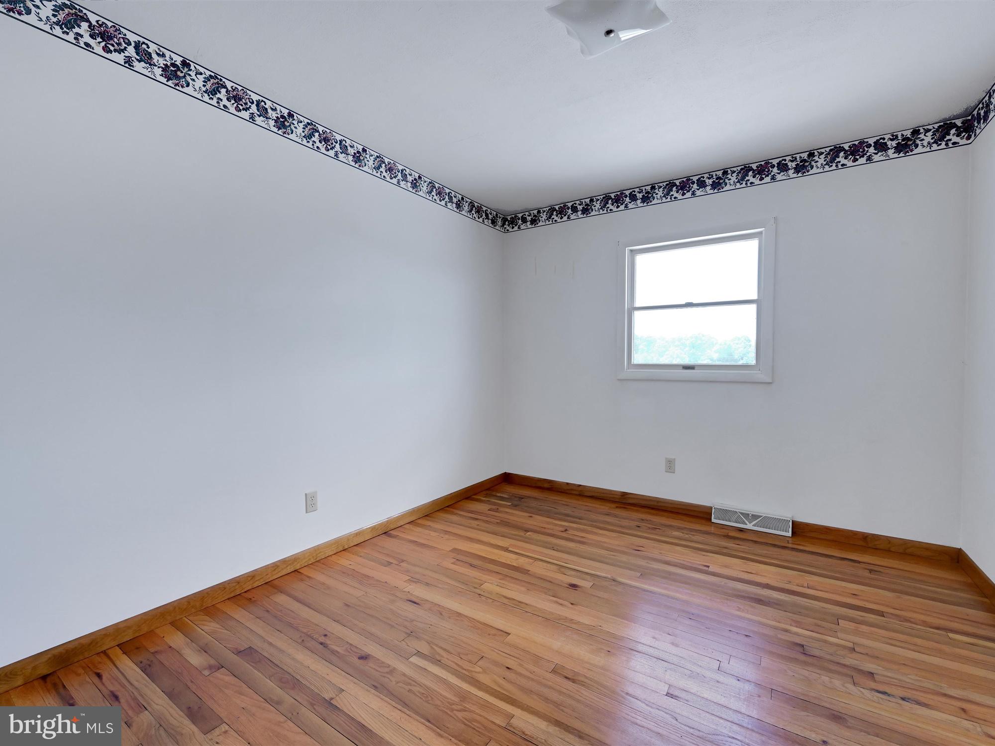 410 Blantz Road Lititz, PA 17543 - Photo 14 of 27