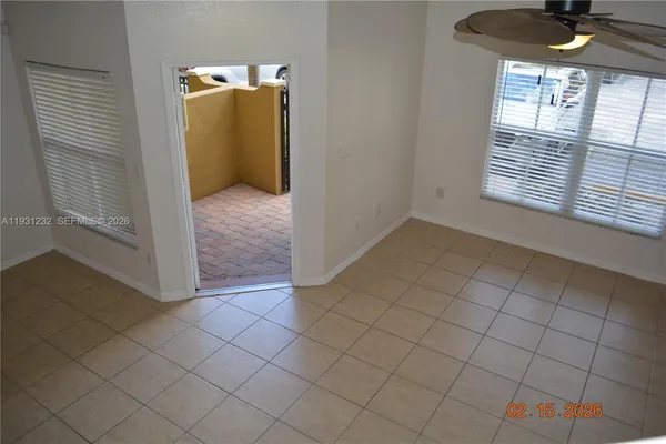 $2,700 | 2851 Prospect Road, Unit 1211, Tamarac, FL 33309