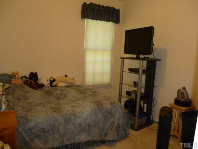 4607 Regency Drive Durham, NC 27713 - Photo 12 of 17