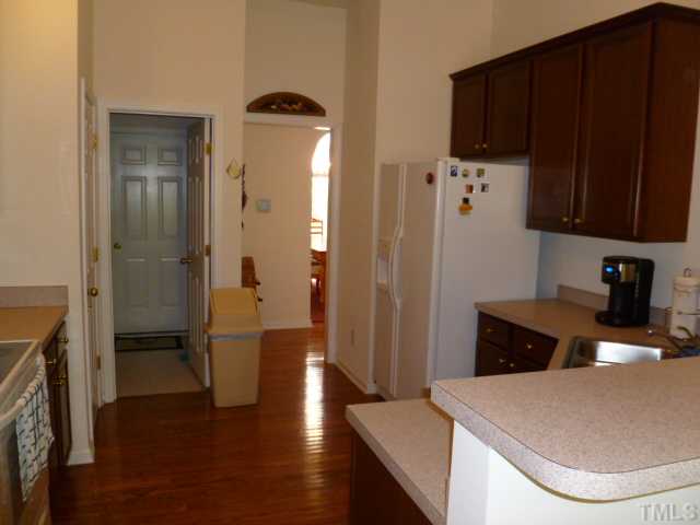 4607 Regency Drive Durham, NC 27713 - Photo 7 of 17