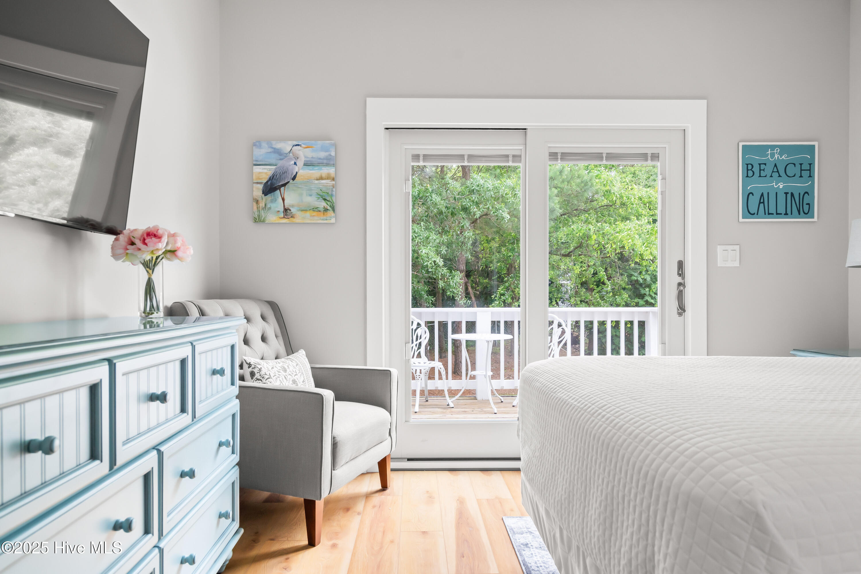 320 Governor Safford Lane Emerald Isle, NC 28594 - Photo 27 of 85 Flex space on main level