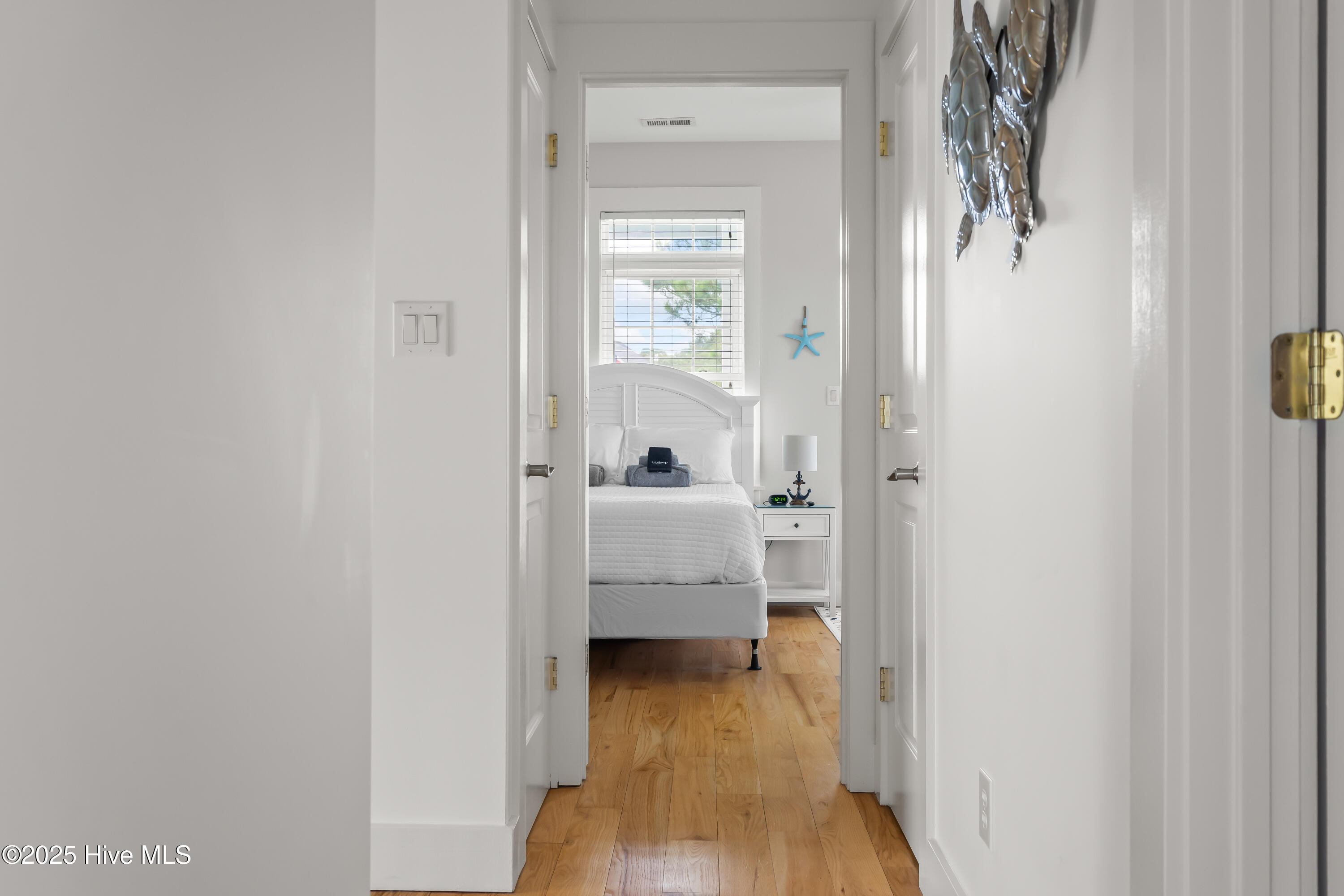 320 Governor Safford Lane Emerald Isle, NC 28594 - Photo 30 of 85 Upstairs Hallway